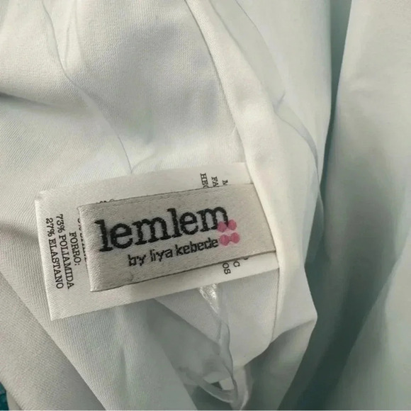 NEW LEMLEM Luchia Belted One-Piece Swimsuit B944 - Picture 6 of 7